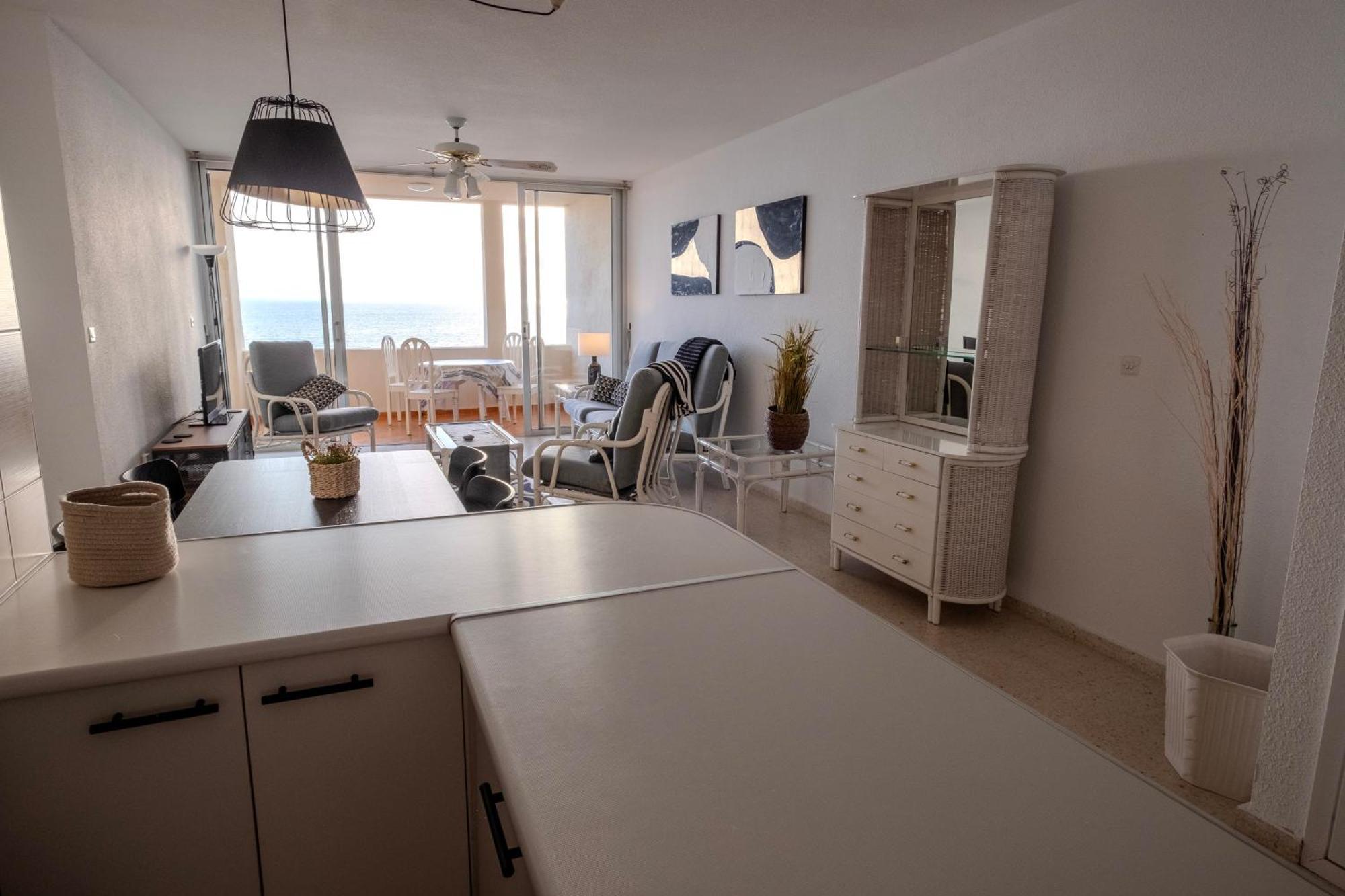 Tenerife Lizards - Apartment In The First Line Callao Salvaje Bagian luar foto