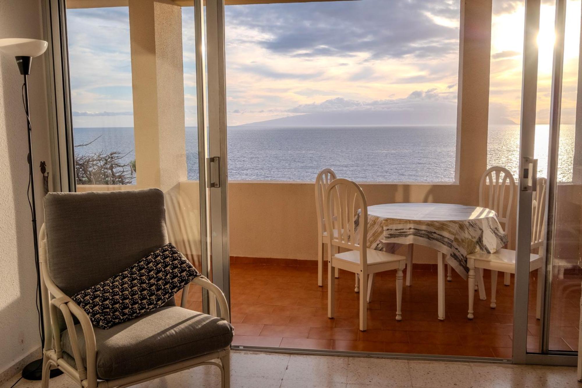 Tenerife Lizards - Apartment In The First Line Callao Salvaje Bagian luar foto